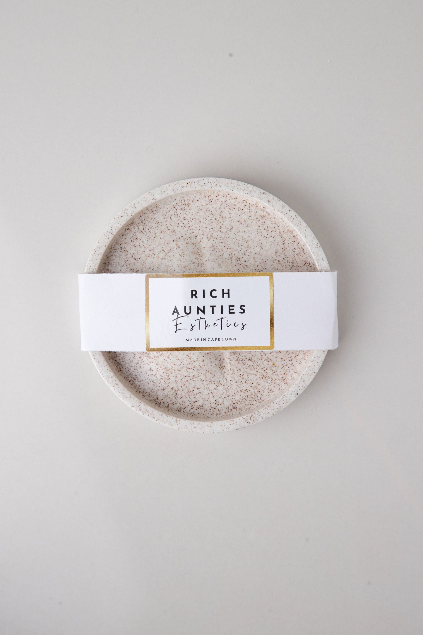 Pout Incense Holder Oatmeal